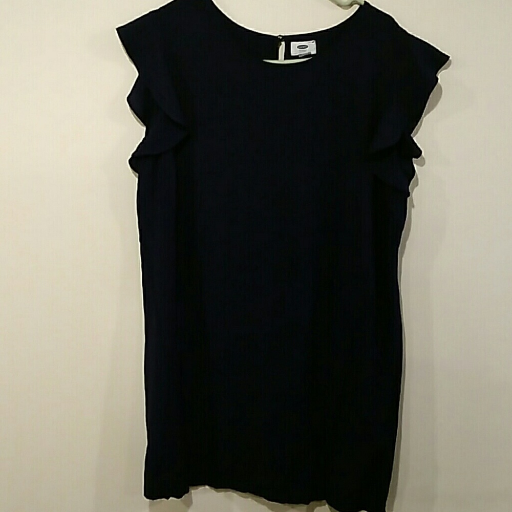 Dress with ruffle cap sleeves